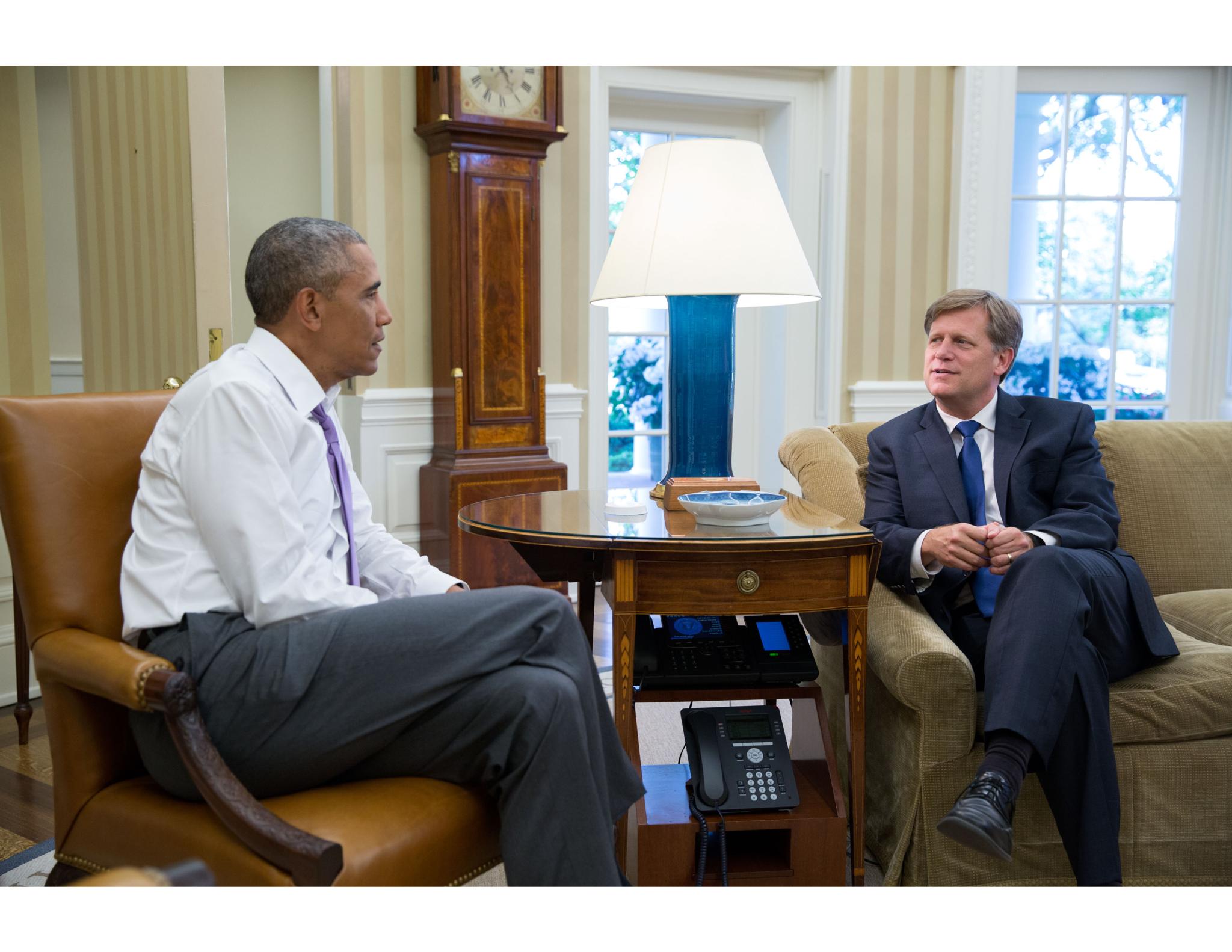 President Barack Obama meets with Mike McFaul in the Oval Office, June 10, 2016. (Official White House Photo by Pete Souza)