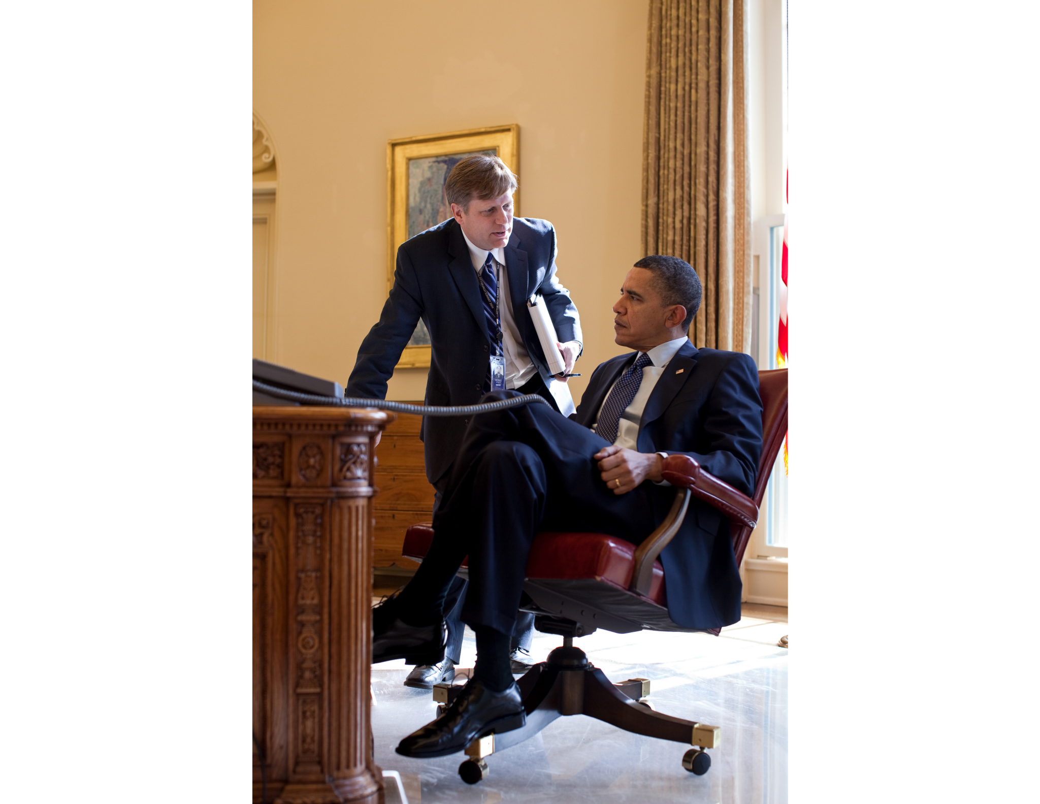 Mike McFaul briefs President Barack Obama in the Oval Office, February 24, 2010. (Official White House Photo by Pete Souza)